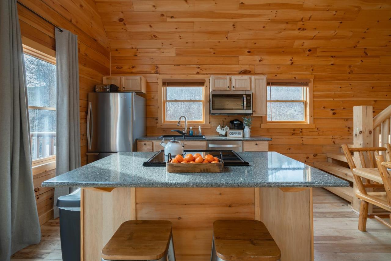 Family Friendly ~ Hocking Hills Cabin ~ Close To Caves, W/Wifi South Bloomingville المظهر الخارجي الصورة