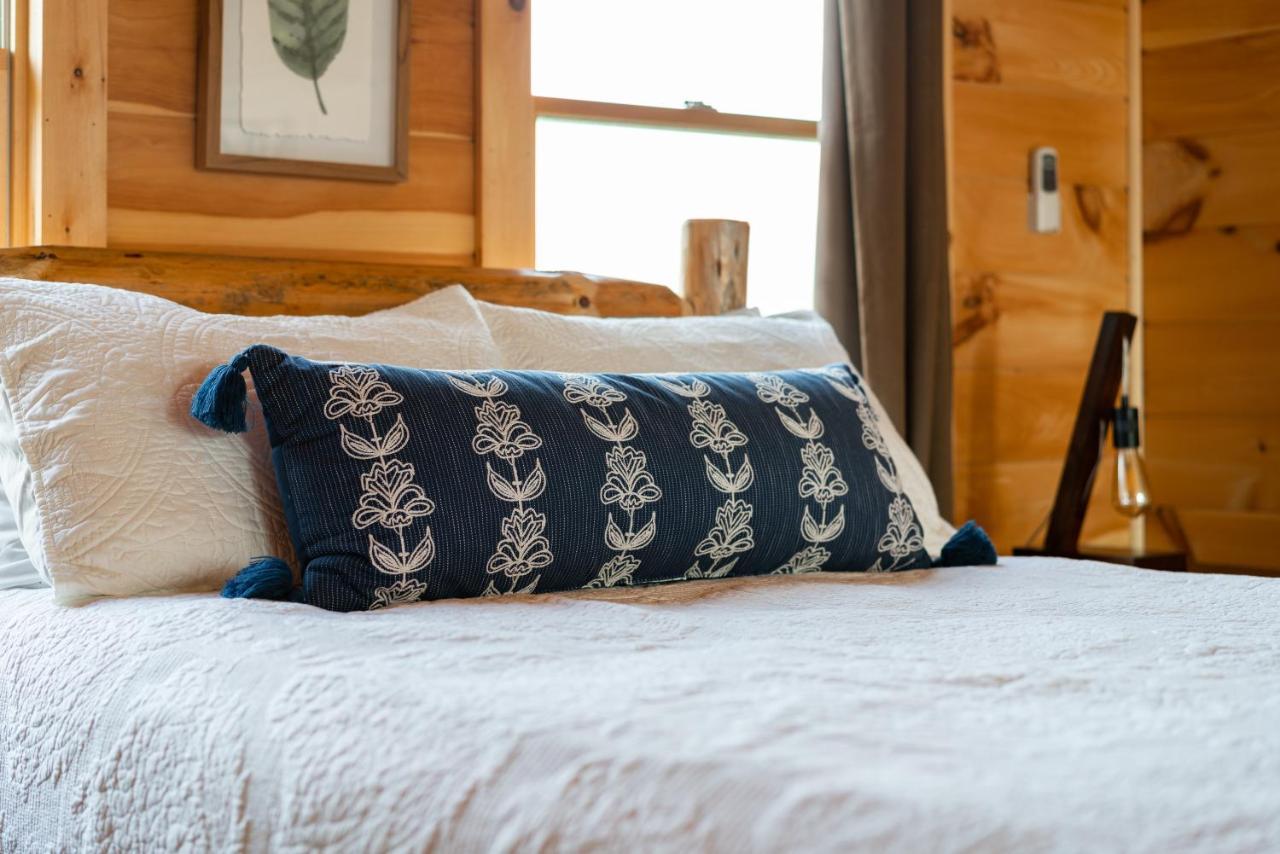 Family Friendly ~ Hocking Hills Cabin ~ Close To Caves, W/Wifi South Bloomingville المظهر الخارجي الصورة